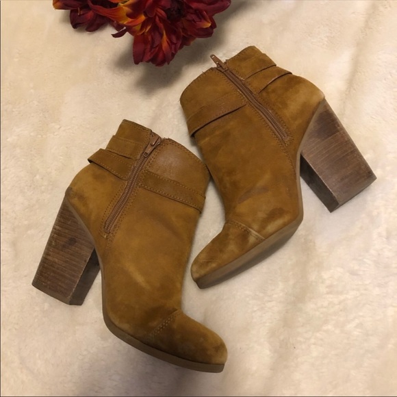 Lucky Brand Booties Cognac Brown - Picture 2 of 7